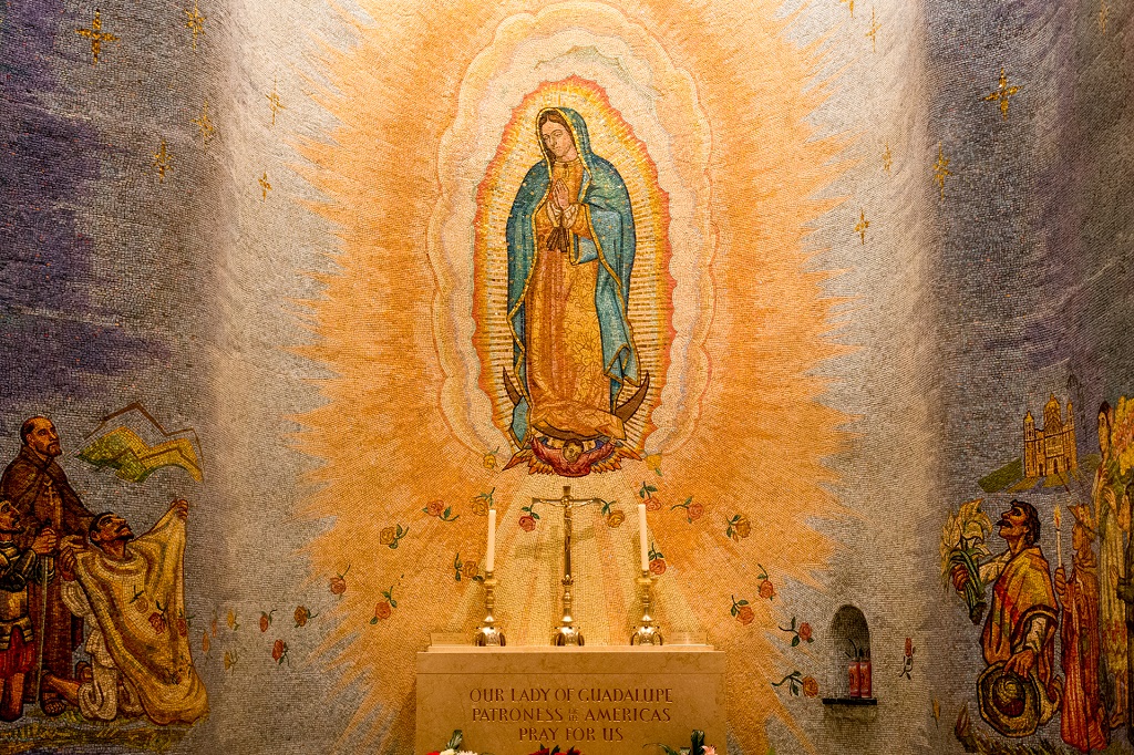 Isus je nekada bio fetus Marijine utrobe