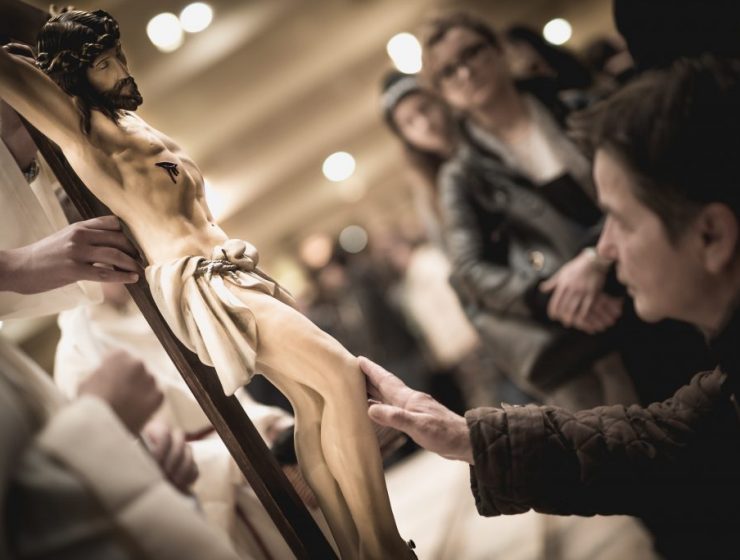 Isus na križu, pokloniti se, ozdravi me