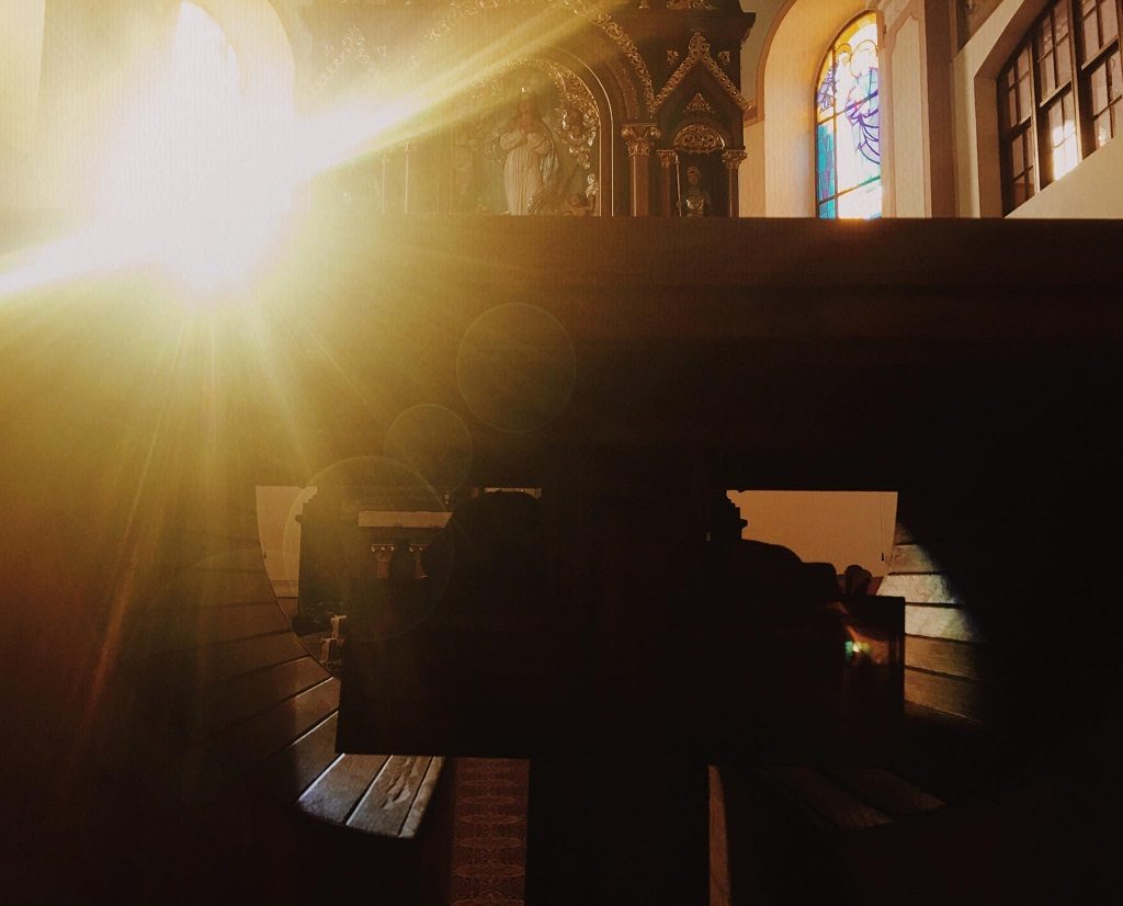 odijevanje za svetu Misu, odjeća, crkva, misa, dostojanstvo, čednost